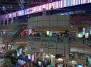 SuntecCityMall - eine sehr grosse Mall, die in den unteren Etagen eines Areals mit mehreren Hochhaeusern liegt