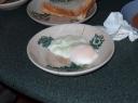 Das Ei wurde dann ein bisschen veruerht und mit Sojasosse und Pfeffer gemixt
